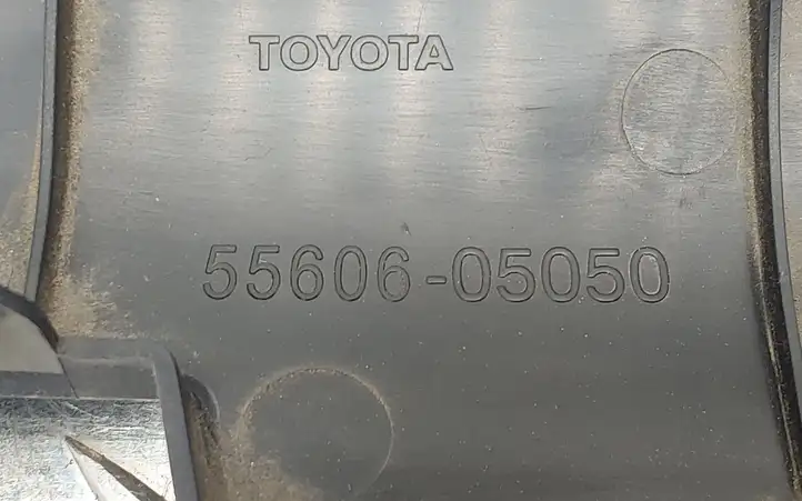 Toyota Avensis T270 (2009 - 2012) 5560605050 Прочие детали панели — фото 2