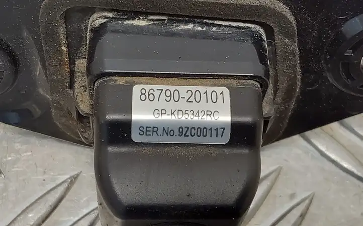 Toyota Avensis T270 (2009 - 2012) 8679020101 Видеокамера заднего вида — фото 2