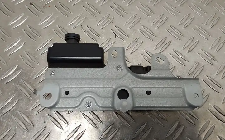 Toyota Avensis T270 (2009 - 2012) 8646020010 Камера в лобовом стекле — фото 6