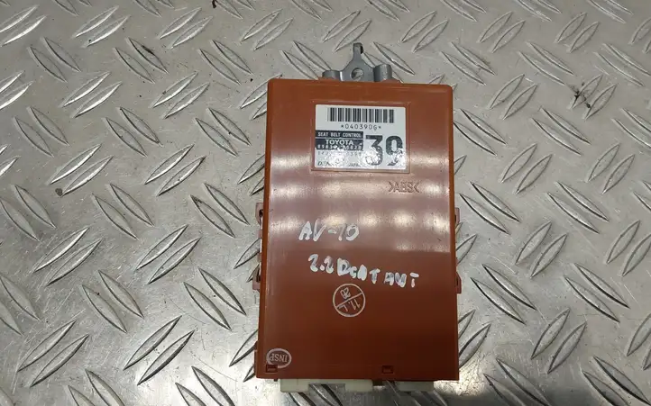 Toyota Avensis T270 (2009 - 2012) 8981020020 Реле предупреждения об ремнях безопасности — фото 1