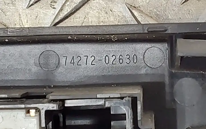 Toyota Auris E180 (2012 - 2018) 7427202630 Блок кнопок стеклоподъемников — фото 2