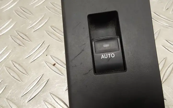 Toyota Auris E180 (2012 - 2018) 7427102630 Блок кнопок стеклоподъемников — фото 3