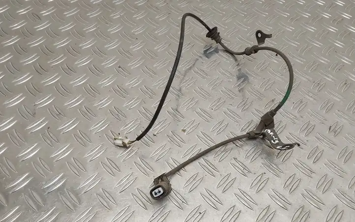 Toyota Yaris (2012 - 2014) Проводка заднего датчика ABS — фото 1