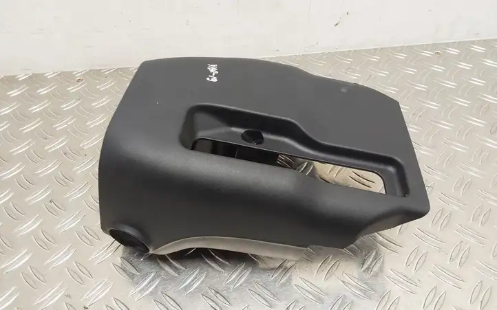 Toyota Yaris (2014 - 2019) 452870D120 Обшивка рулевой колонки — фото 2