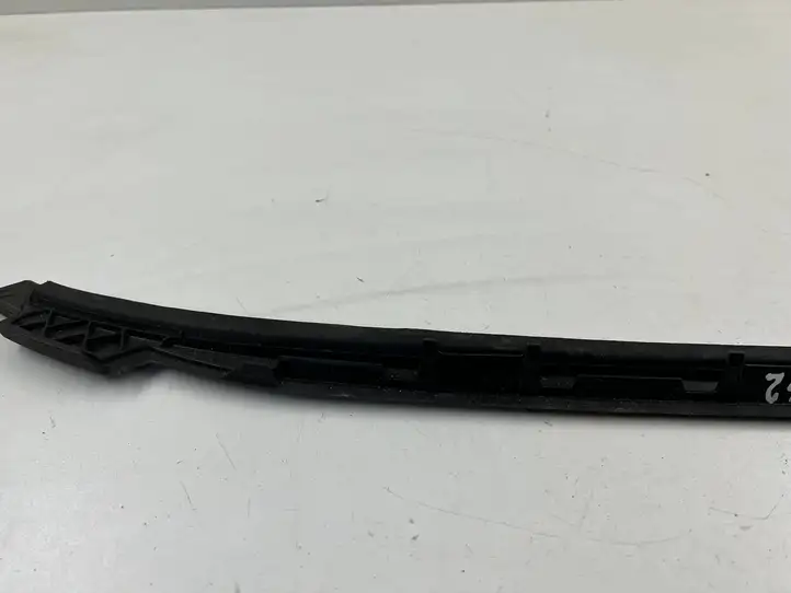 BMW 4 F32 F33 (2013 - 2017) 7285928 Накладка стоек лобового стекла — фото 5