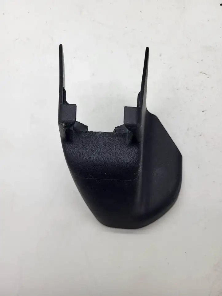 Toyota Prius+ (ZVW40) (2011 - 2018) 7213747050 Обшивка сидений — фото 1