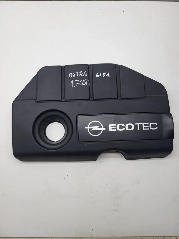 Opel Astra H (2004 - 2009) 330188061 Крышка двигателя декоративная — фото 1