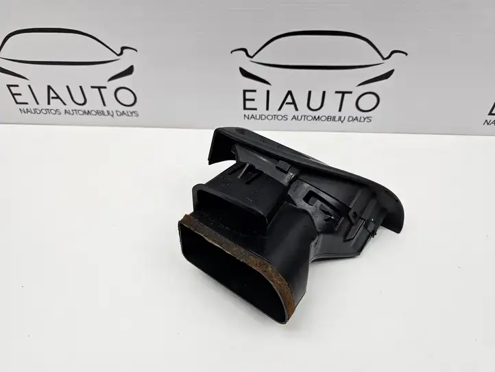 Citroen C5 (2004 - 2008) 963261667A Боковой воздушный дефлектор — фото 9