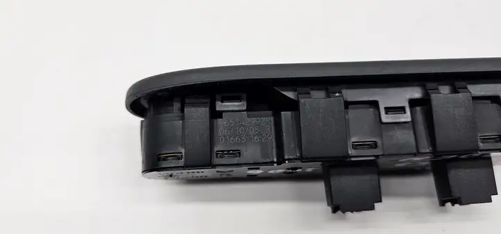 Citroen C5 (2004 - 2008) 96514299ZF Кнопка стеклоподъемников — фото 9