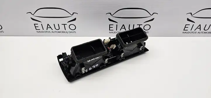 BMW X5 E70 (2006 - 2013) 7161801 Центральный воздушный дефлектор — фото 4