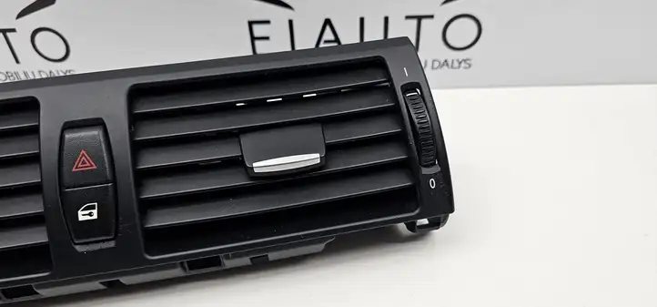 BMW X5 E70 (2006 - 2013) 7161801 Центральный воздушный дефлектор — фото 8