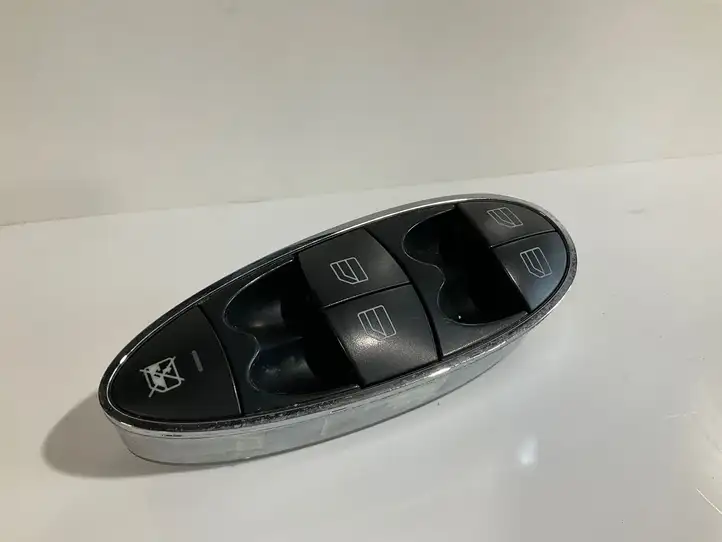 Mercedes-Benz E W211 (2002 - 2009) A2118219951 Кнопка стеклоподъемников — фото 1