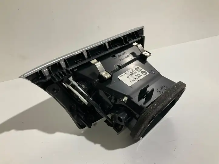 BMW 3 F30 F35 F31 (2012 - 2018) 9231995 Боковой воздушный дефлектор — фото 2