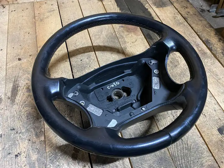 Mercedes-Benz C W203 (2000 - 2007) a2034600903 Руль — фото 1