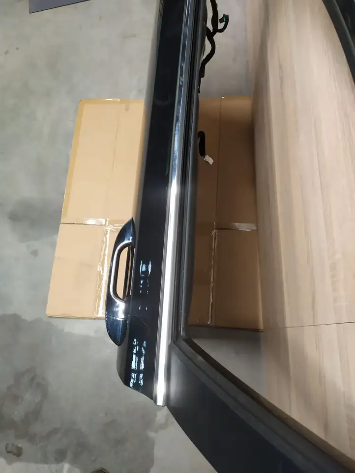 Kia Sportage (2016 - 2018) Дверь — фото 11
