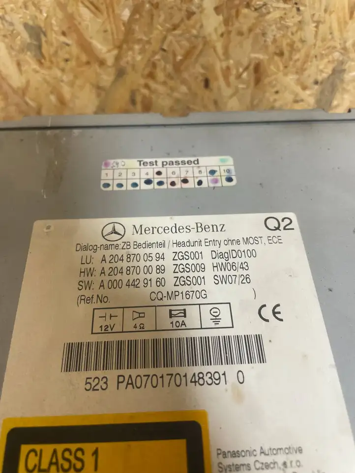 Mercedes-Benz C W204 (2007 - 2014) A2048700594 Магнитола / мультимедийная система — фото 2