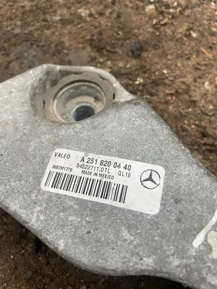 Mercedes-Benz R W251 (2005 - 2013) A2518200440 Комплект механизма стеклоочистителей — фото 2