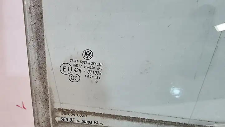 Volkswagen PASSAT B8 (2015 - ) 43R011025 Стекло задней двери — фото 4