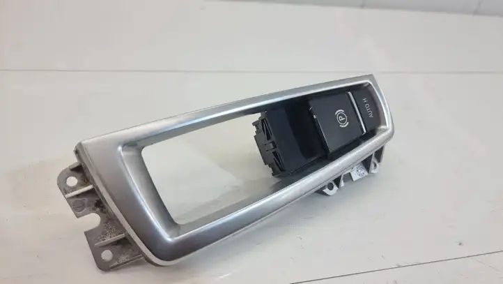 BMW 5 F10 F11 (2009 - 2016) 9217594 Кнопка ручного тормоза — фото 6