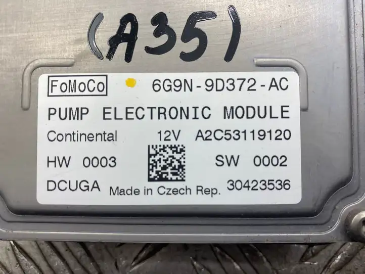 Volvo V60 (2013 - 2018) 6G9N9D372AC Блок управления топливным насосом — фото 6