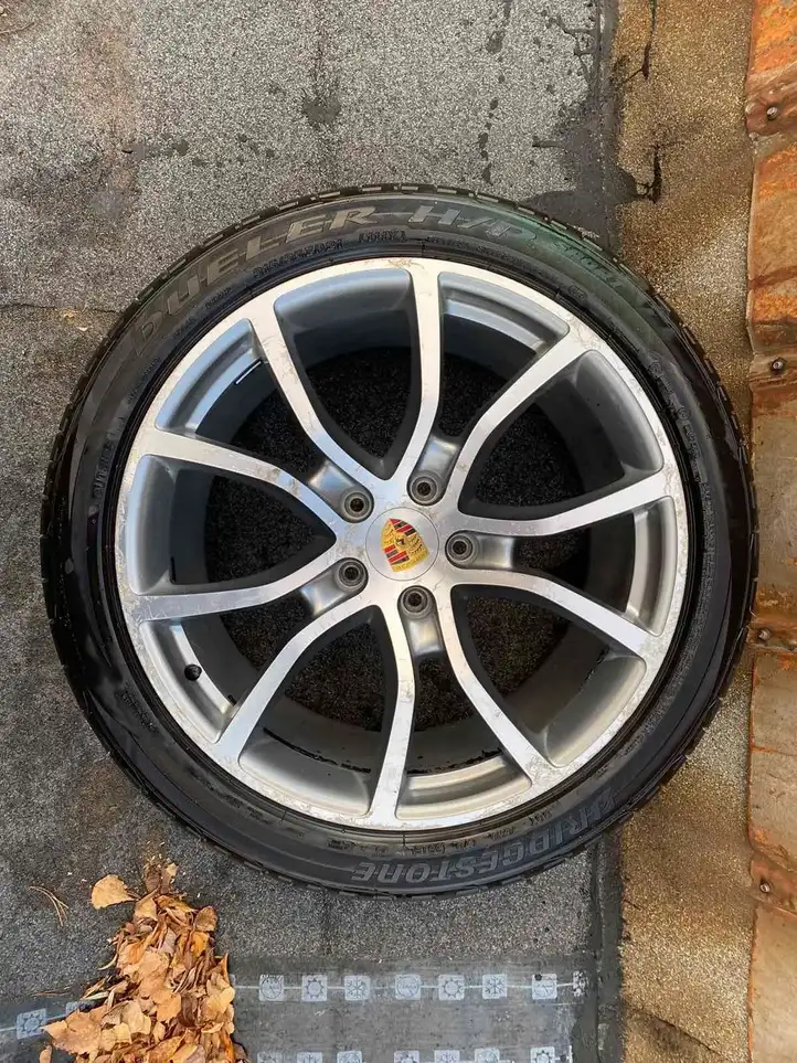 Porsche Cayenne (9Y0 9Y3) (2018 - ) 9Y0601025BJ Легкосплавный колесный диск R21 — фото 1