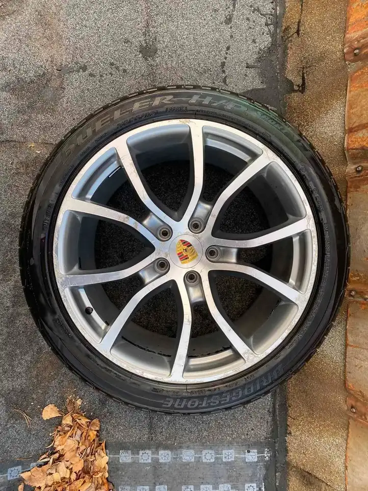 Porsche Cayenne (9Y0 9Y3) (2018 - ) 9Y0601025BJ Легкосплавный колесный диск R21 — фото 1