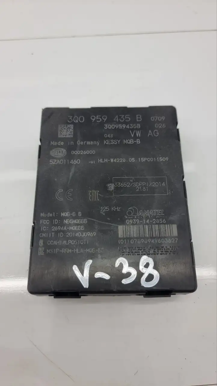 Volkswagen PASSAT B8 (2015 - ) 3Q0959435B Блок бесключевого доступа — фото 1