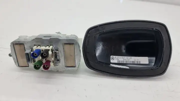 Mercedes-Benz E W212 (2009 - 2016) A2128270328 GPS антенна — фото 7