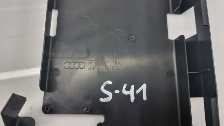 Audi A4 S4 B8 8K (2011 - 2015) 8K0915429 Крышка ящика аккумулятора — фото 7