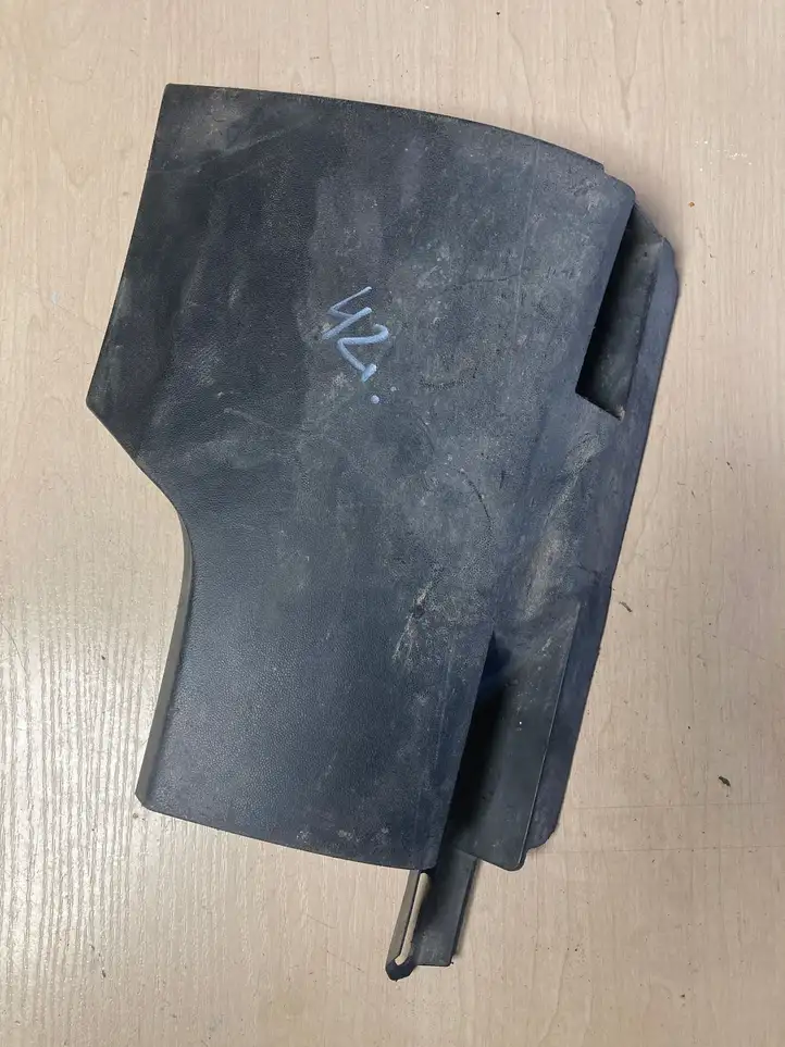Volkswagen PASSAT B5.5 3C0853897 Наружная отделка заднего порога — фото 1