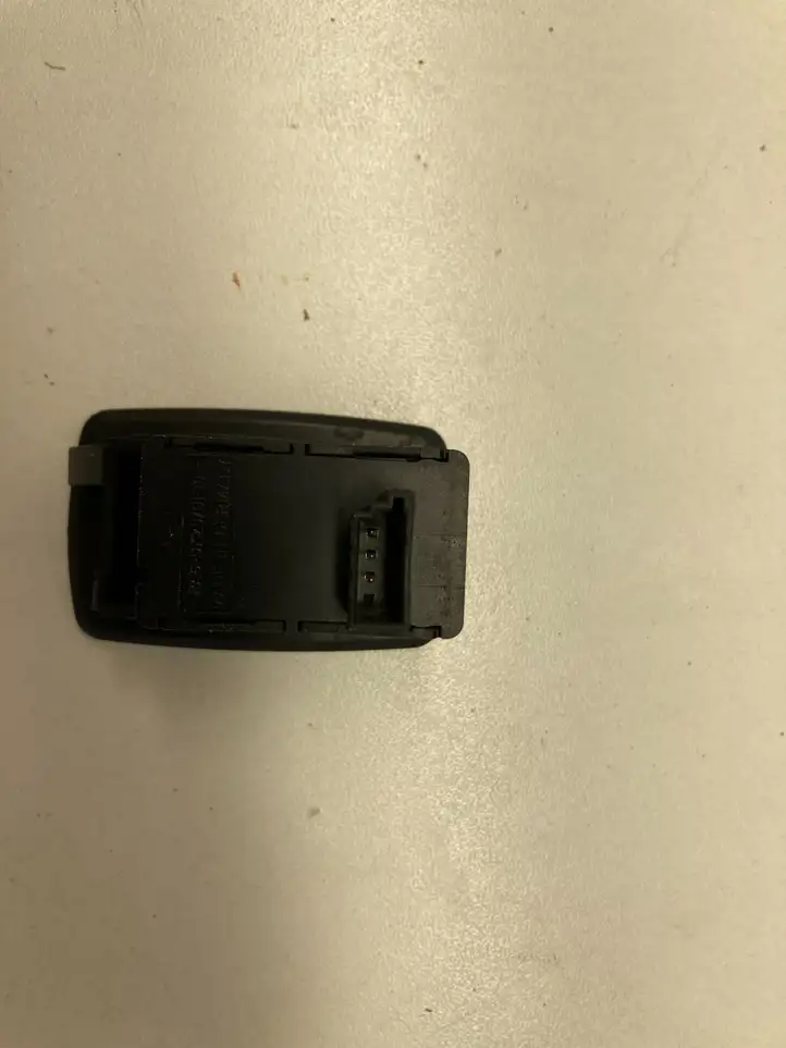 BMW 3 E90 E91 (2005 - 2012) 6945874 Кнопка стеклоподъемников — фото 1