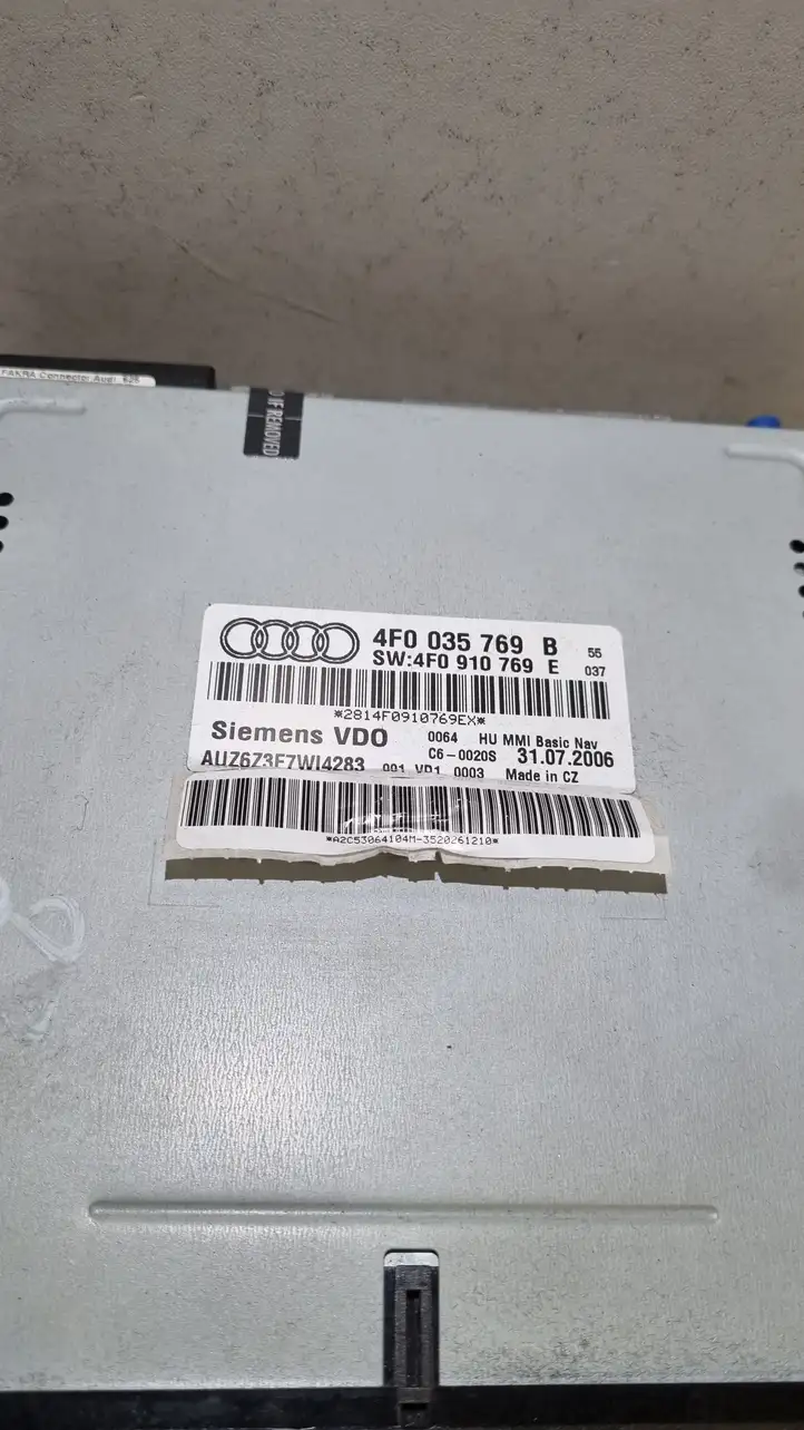 Audi A6 S6 C6 4F (2004 - 2008) 4F0035769B Магнитола / мультимедийная система — фото 3