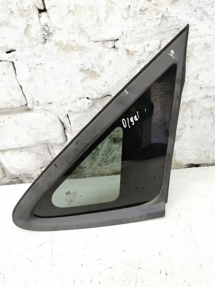 Hyundai ix35 (2013 - 2019) 43R000392 Заднее боковое стекло — фото 1