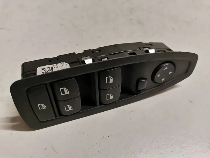 BMW 3 F30 F35 F31 (2012 - 2018) 9208110 Блок кнопок стеклоподъемников — фото 1
