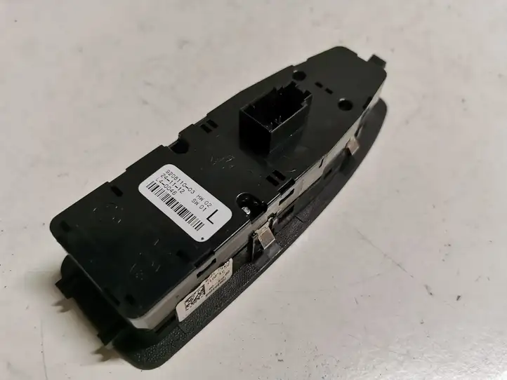 BMW 3 F30 F35 F31 (2012 - 2018) 9208110 Блок кнопок стеклоподъемников — фото 2