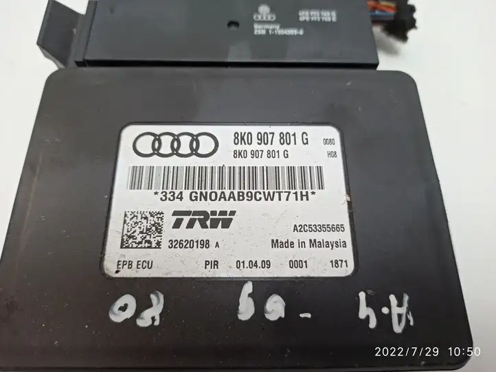 Audi A4 S4 B8 8K (2007 - 2011) Блок управления стояночным тормозом — фото 2