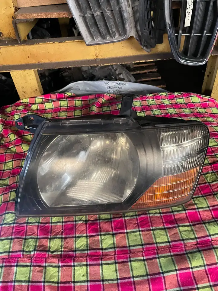 Mitsubishi Pajero Sport I (1996 - 2004) 9928699005 Передняя фара — фото 3