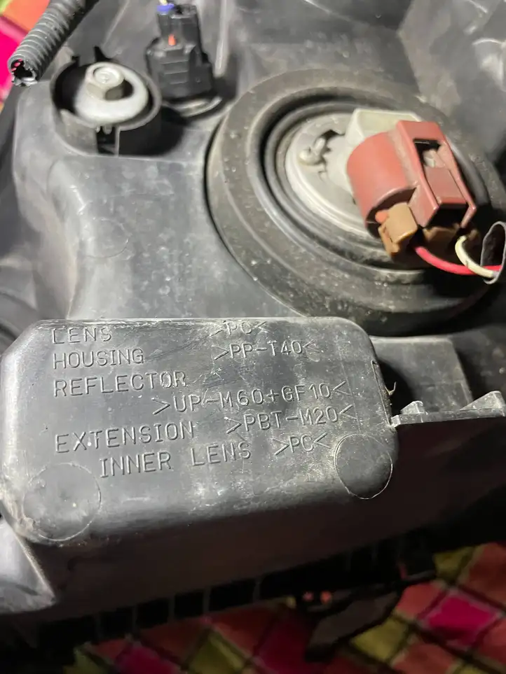 Toyota Corolla Verso AR10 (2004 - 2009) M60GF10 Передняя фара — фото 3