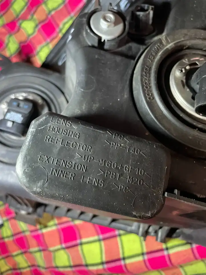 Toyota Corolla Verso AR10 (2004 - 2009) M60GF10 Передняя фара — фото 3