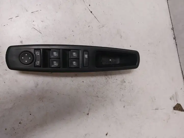 Renault Scenic III - Grand scenic III (2009 - 2016) 809610016R Блок кнопок стеклоподъемников — фото 3