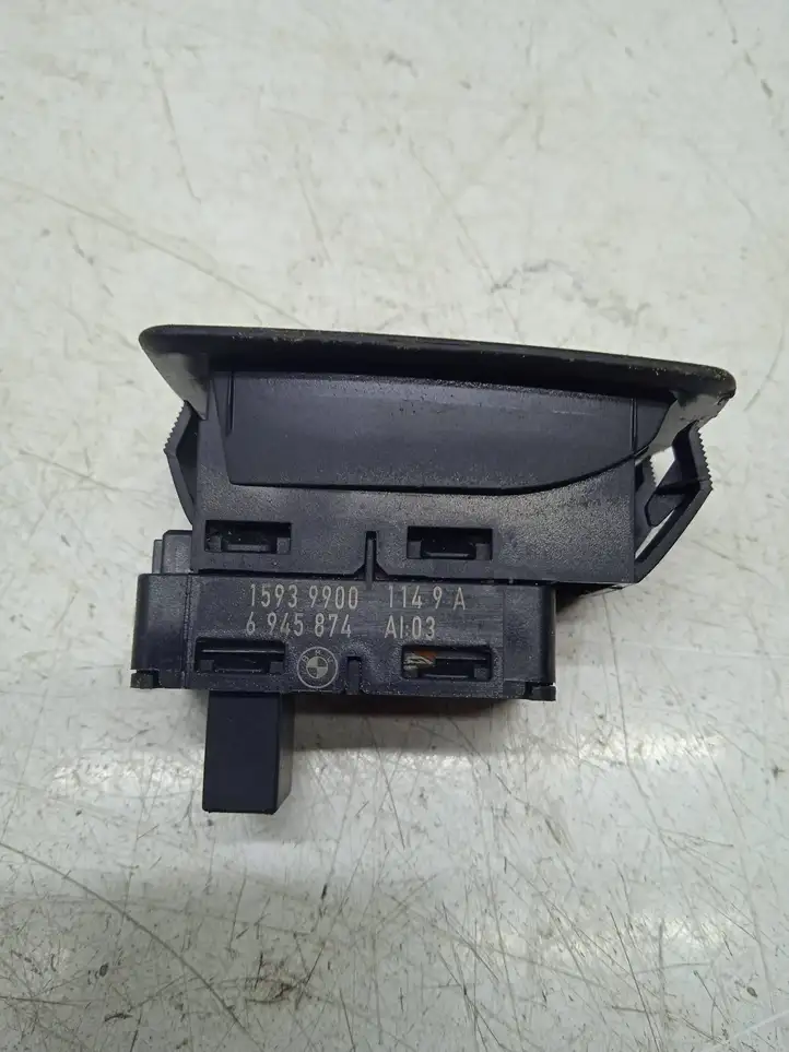 BMW 3 E90 E91 (2005 - 2012) 6945874 Кнопка стеклоподъемников — фото 2