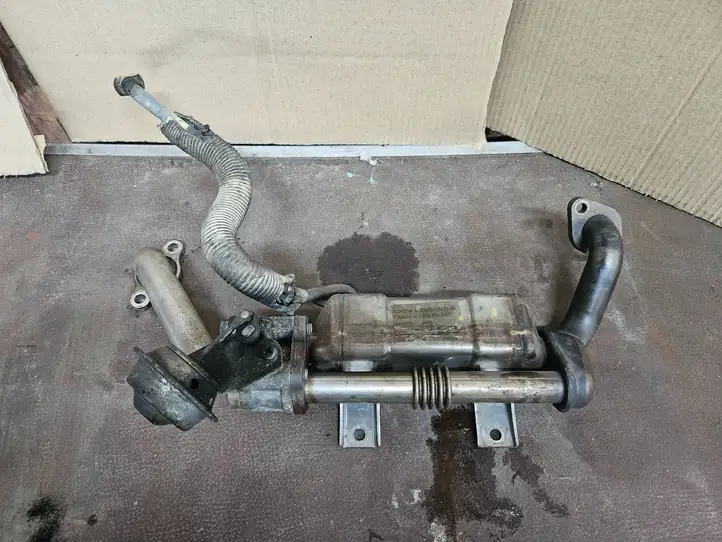 Toyota Avensis T250 (2006 - 2009) 256800R02000 Охладитель клапана EGR — фото 1