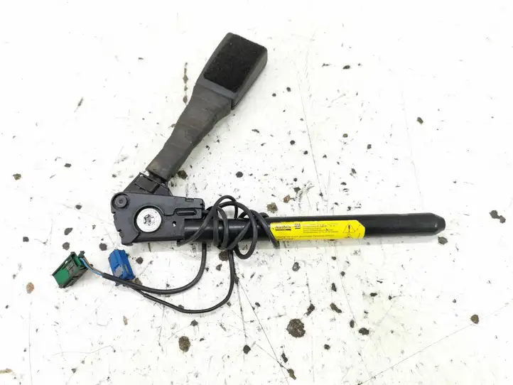 Opel Astra H (2004 - 2009) 330803354 Замок переднего ремня — фото 1
