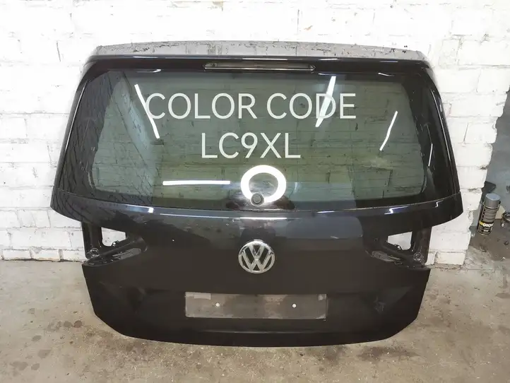Volkswagen Touran III (2016 - ) Крышка багажника — фото 1