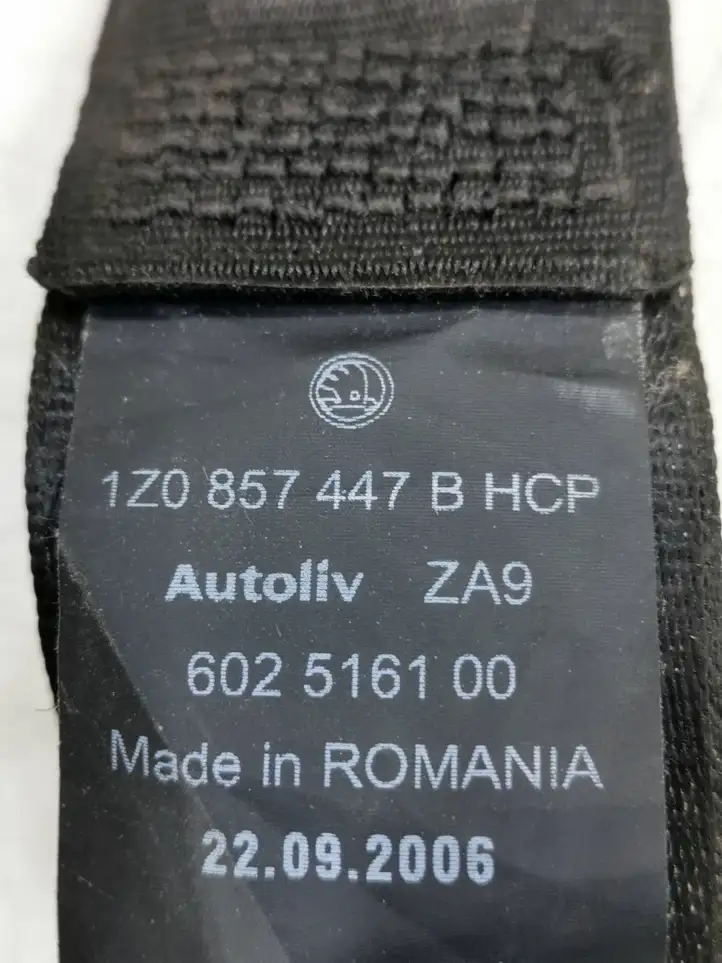 Skoda Octavia Mk2 (1Z) (2004 - 2013) 1Z0857447B Задний ремень безопасности — фото 4