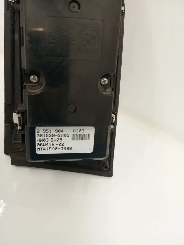 BMW 5 E60 E61 (2004 - 2010) 6951904 Кнопка стеклоподъемников — фото 3