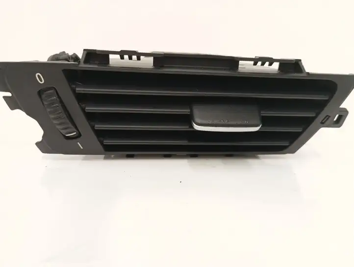 BMW 3 E90 E91 (2005 - 2012) 6922634 Боковой воздушный дефлектор — фото 2