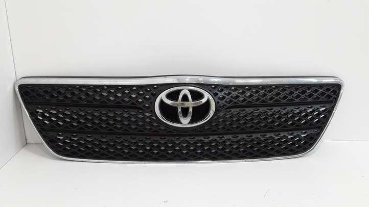 Toyota Corolla E120 E130 (2000 - 2004)   Верхняя решётка