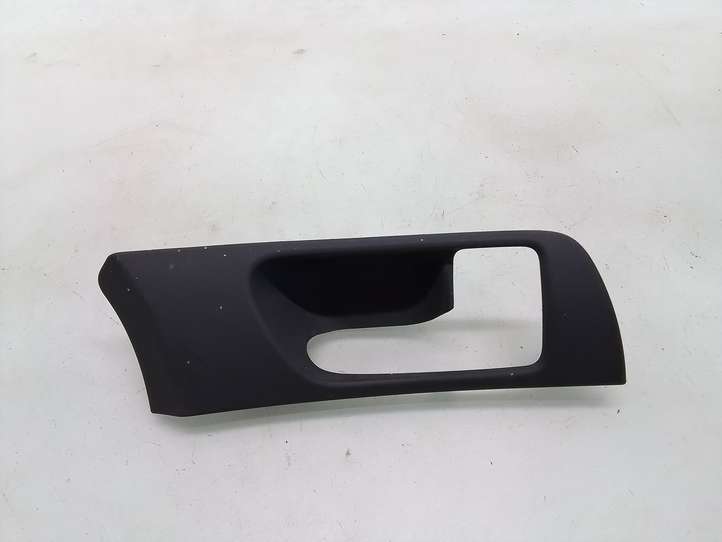 Toyota Avensis T250 (2003 - 2006)  6761505020 Другая деталь отделки пере́дней дверей