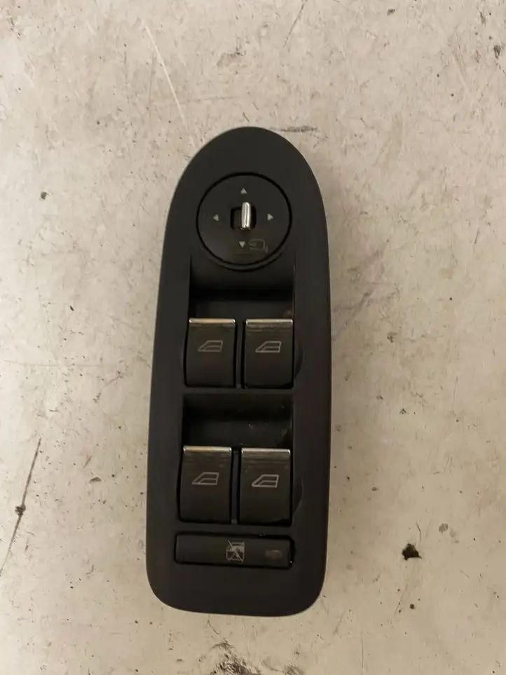 Ford Kuga I (2008 - 2012) 9M5T14A132AA Кнопка стеклоподъемников — фото 2